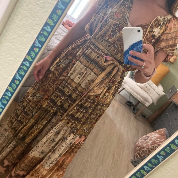 Spell renew gown s/m Great lightly used condition - Picture 4 of 10